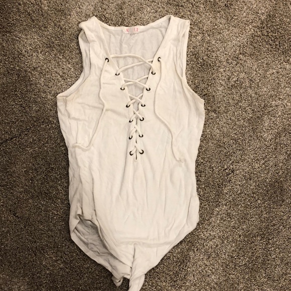 a'gaci Tops - 2 FOR $10 White bodysuit